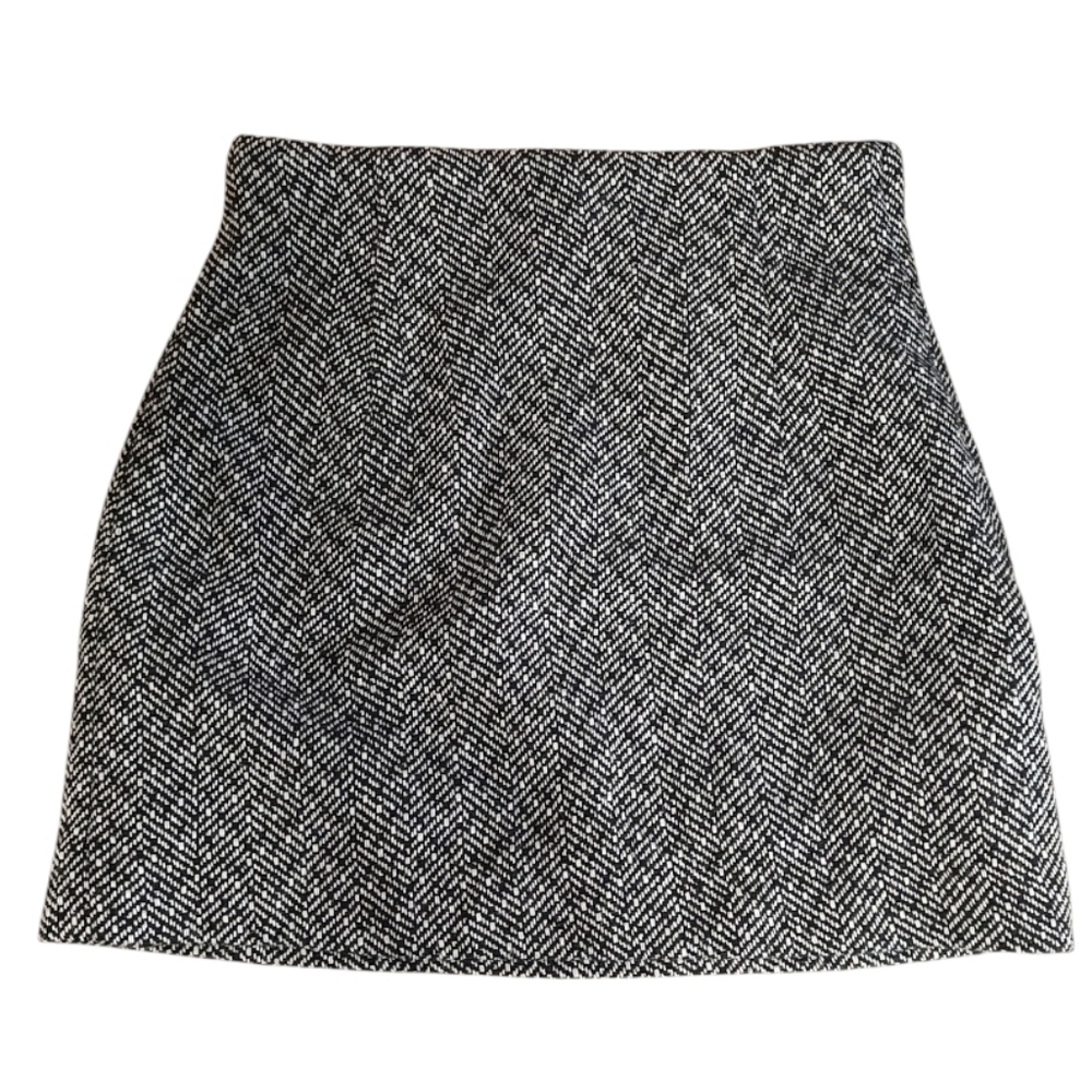H&M Monochrome Textured Mini Skirt